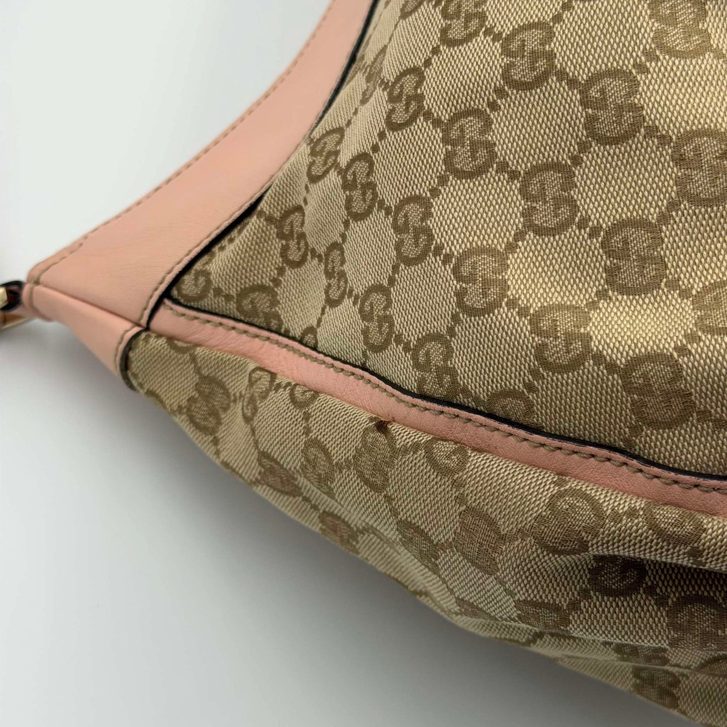 Gucci GG Canvas Abbey Pink Shoulder Bag
