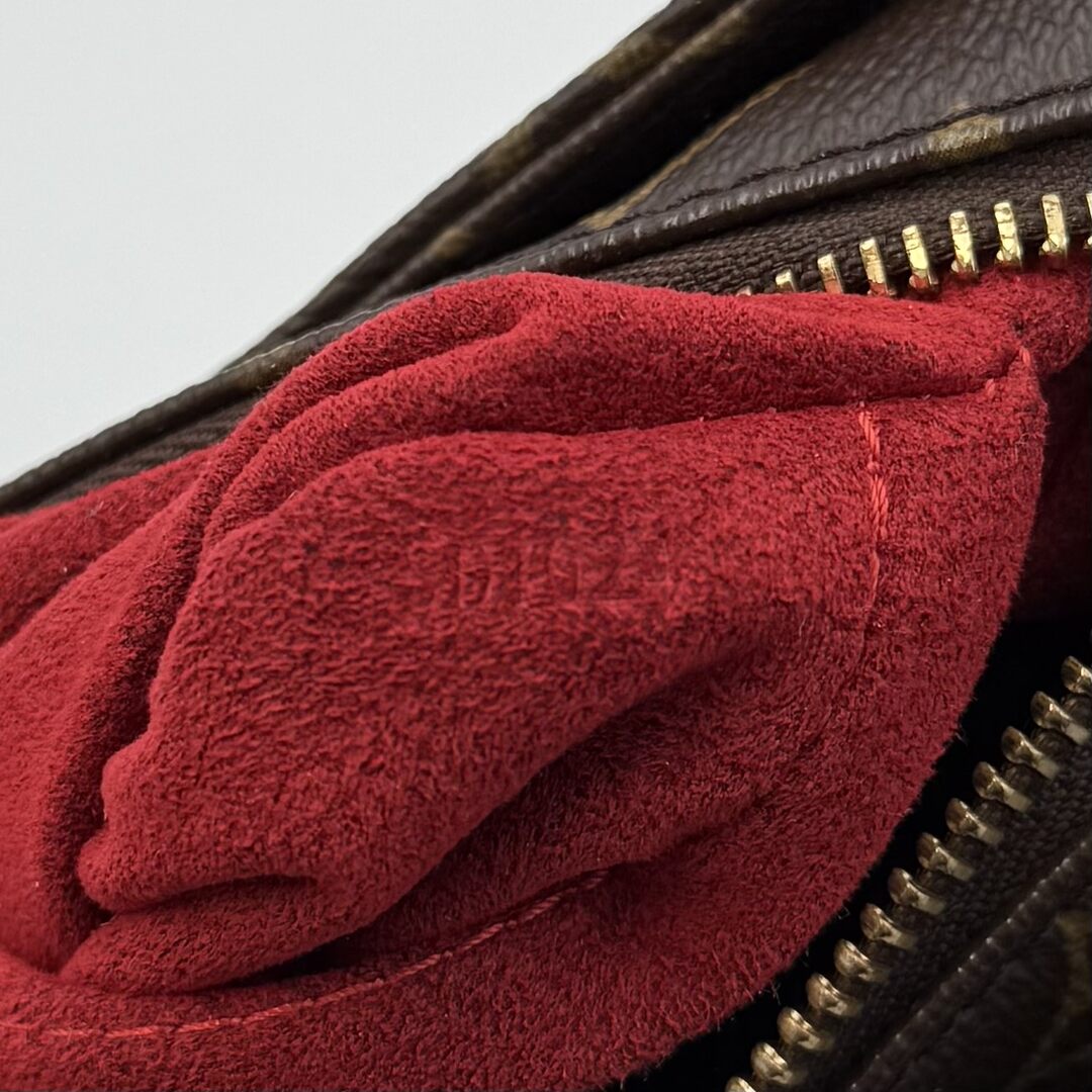 2004 Louis Vuitton Viva Cite MM Monogram Shoulder Bag