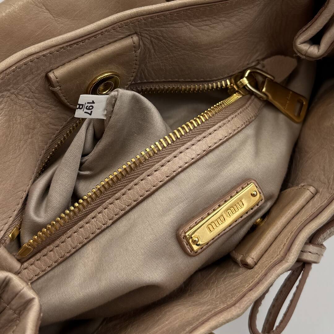 Miu Miu Vitello Bow Beige Leather Handbag