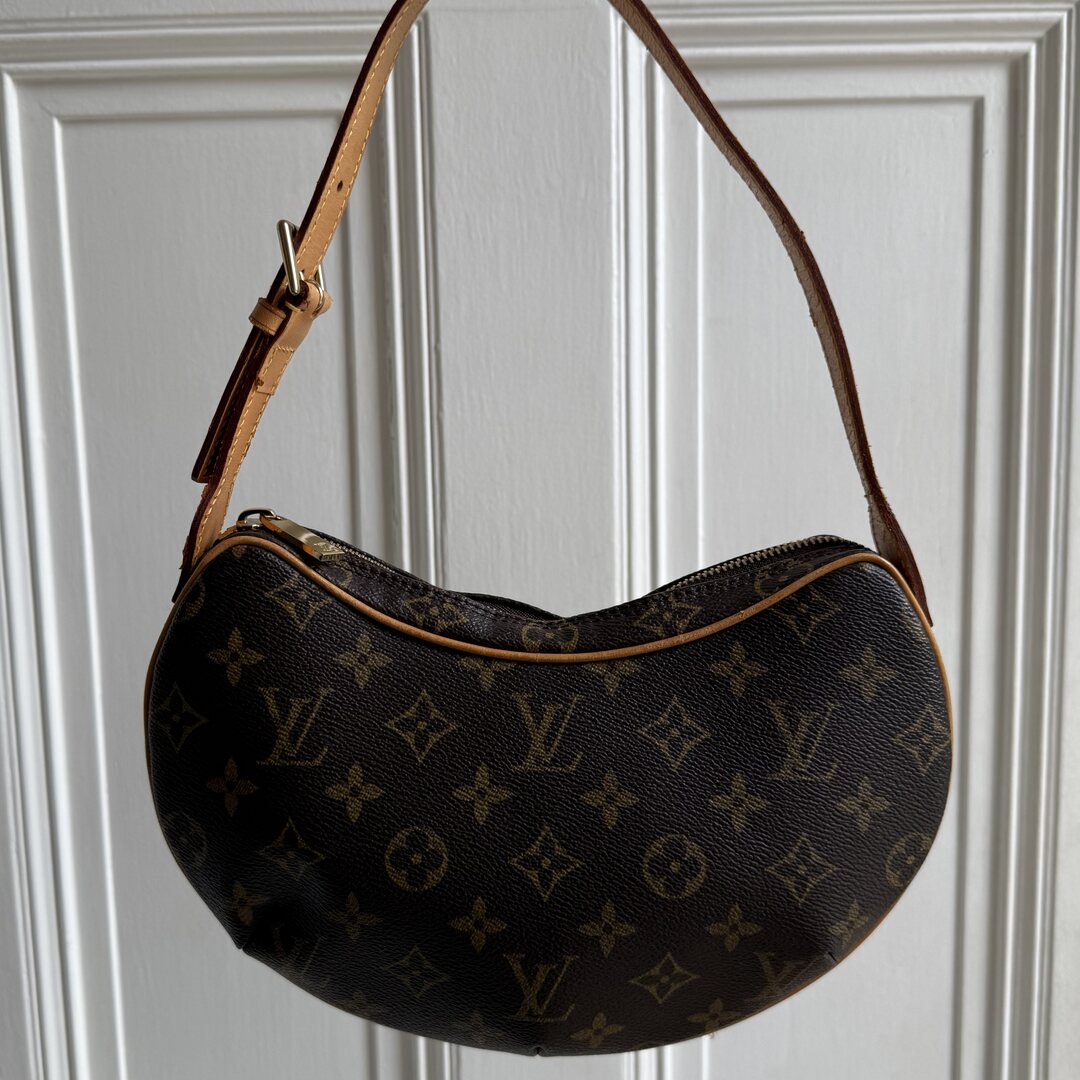 2002 Louis Vuitton Croissant PM Shoulder Bag