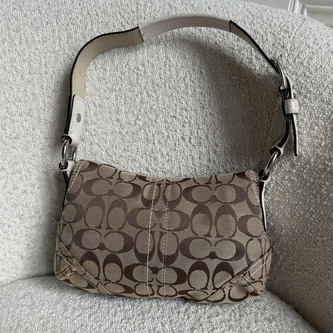 Coach Signature Soho White Shoulder Bag