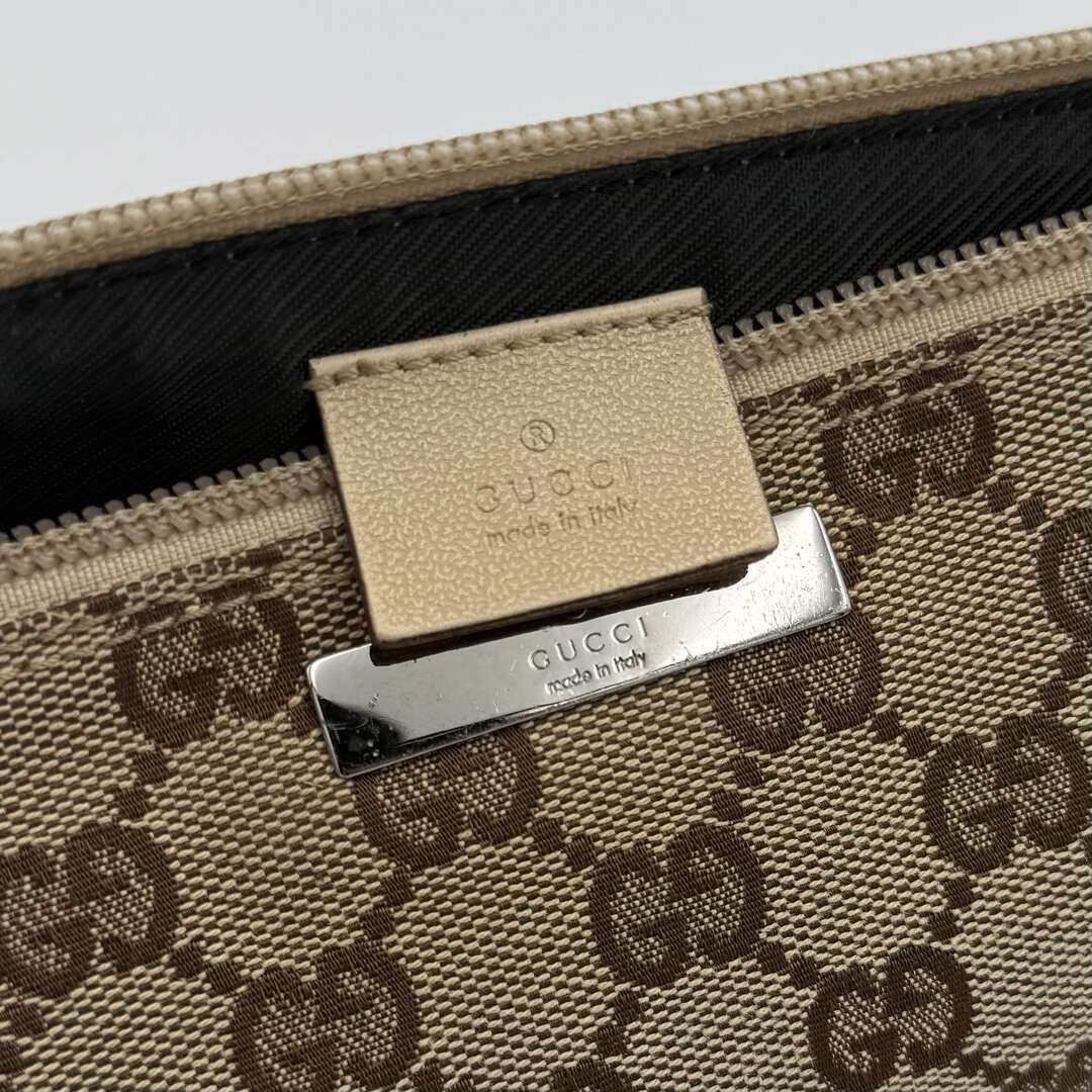 Gucci GG Monogram Beige Boat Pochette Handbag