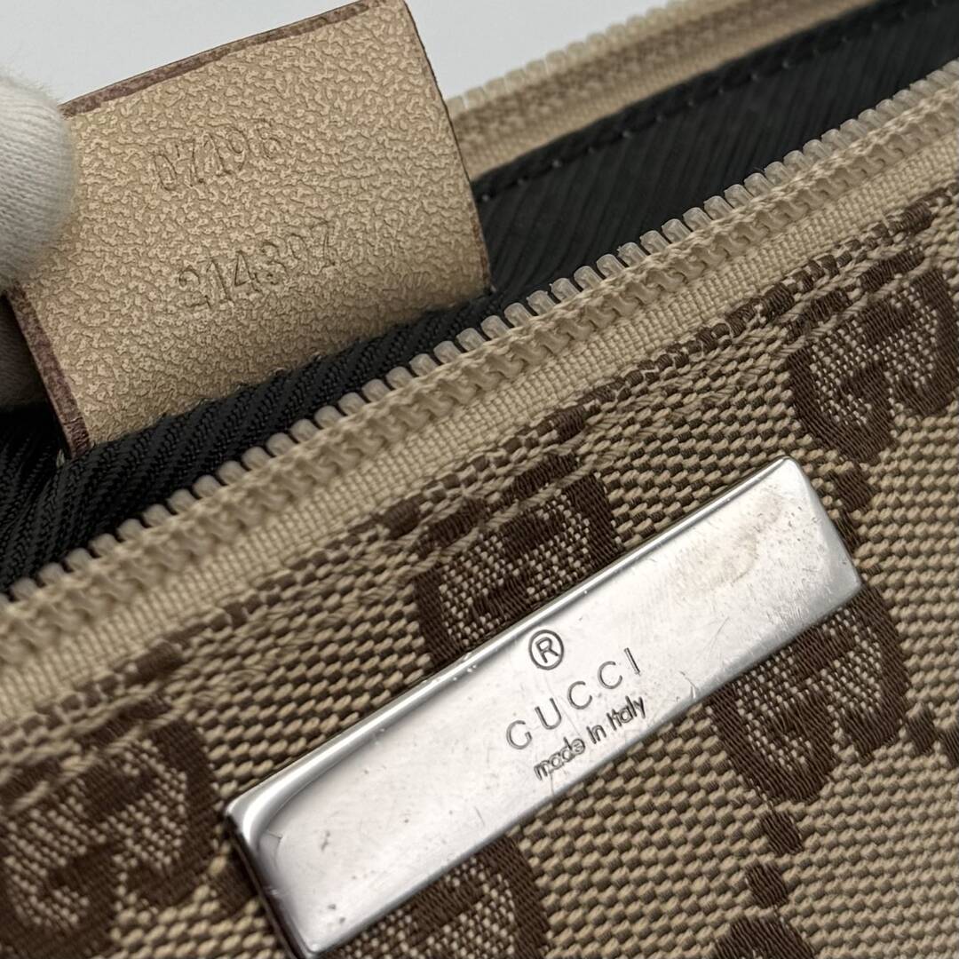 Gucci GG Monogram Beige Boat Pochette Handbag