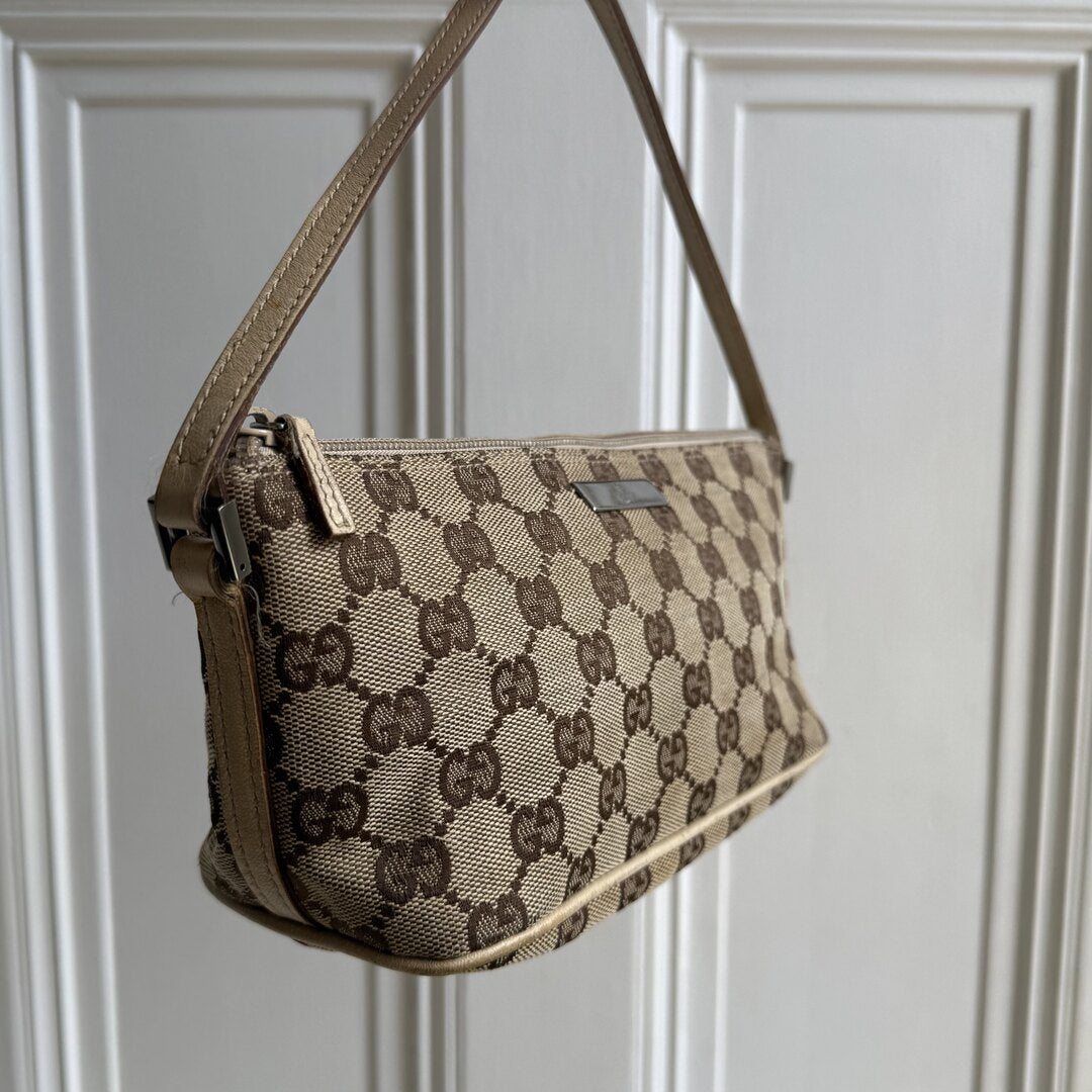 Gucci GG Monogram Beige Boat Pochette Handbag