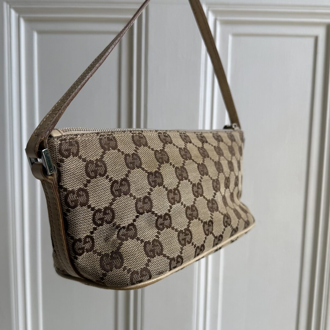 Gucci GG Monogram Beige Boat Pochette Handbag