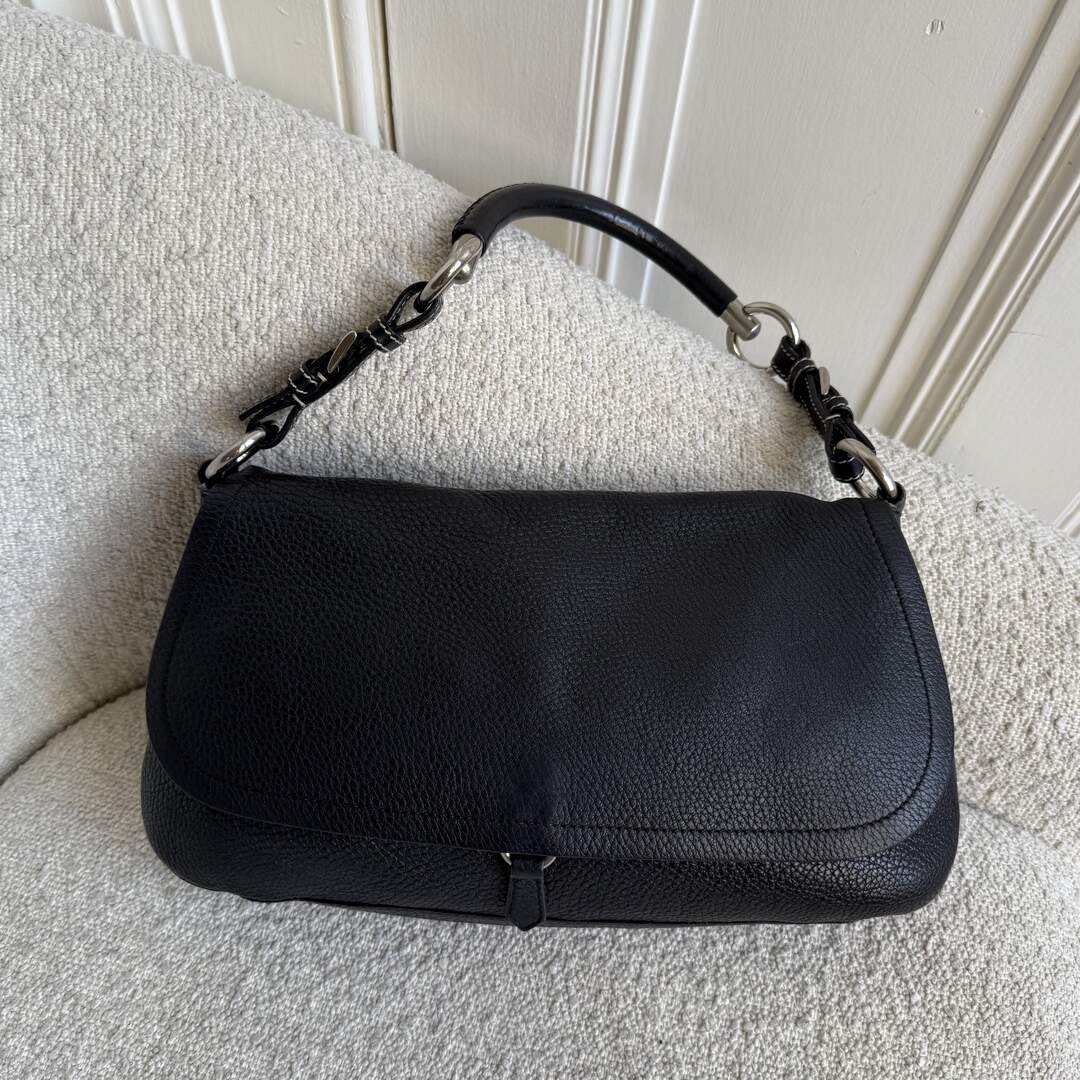 2004 Vitello Daino Black Leather Shoulder Bag