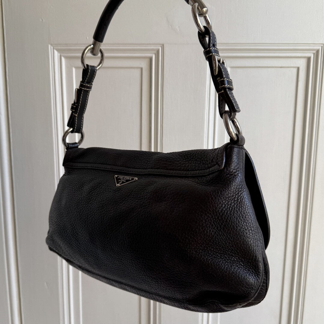 2004 Vitello Daino Black Leather Shoulder Bag
