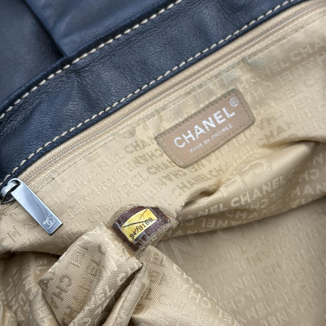 2004 Chanel CC Wild Stitch Surpique Chain Flap Black Shoulder Bag