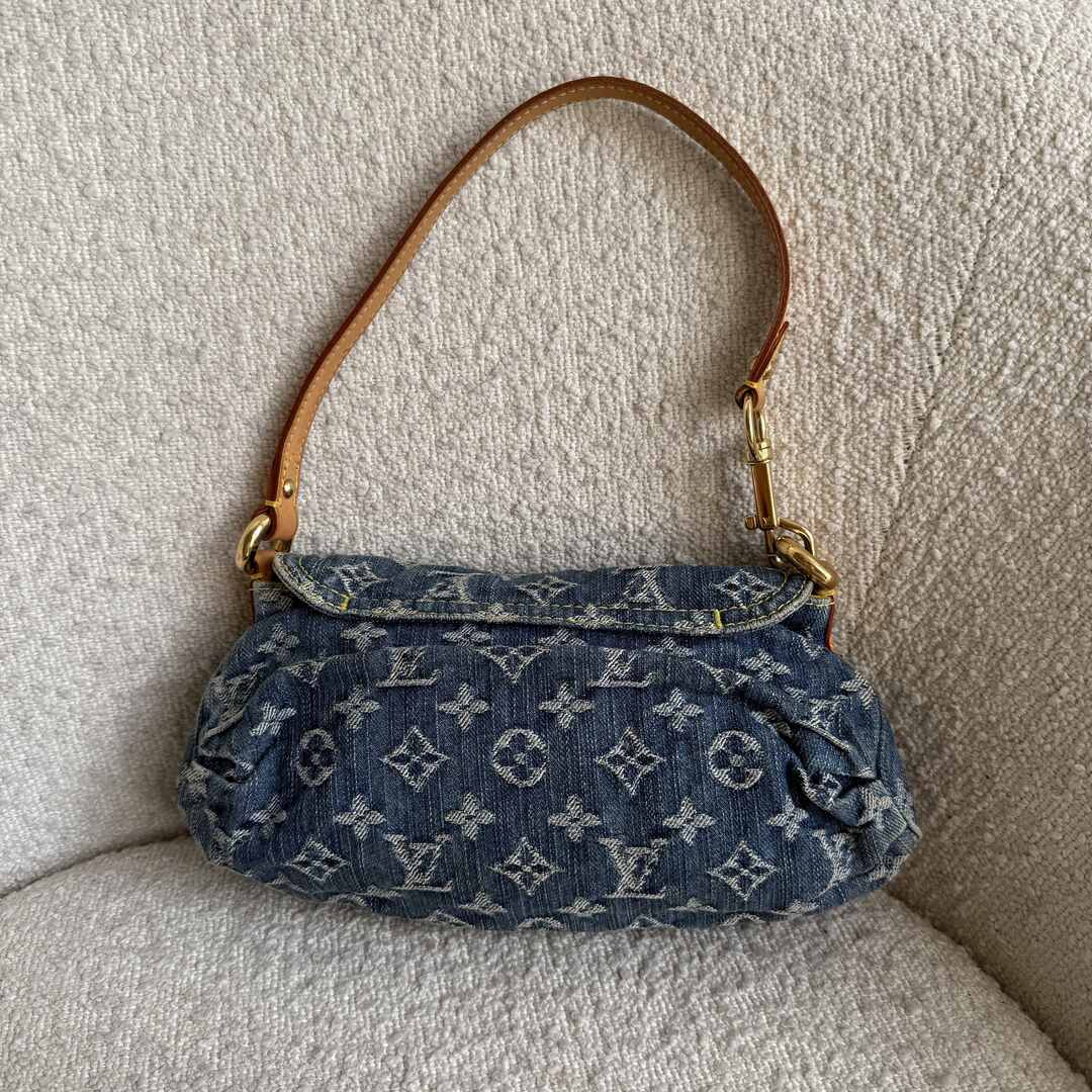 2006 Louis Vuitton Blue Denim Pleaty Shoulder Bag