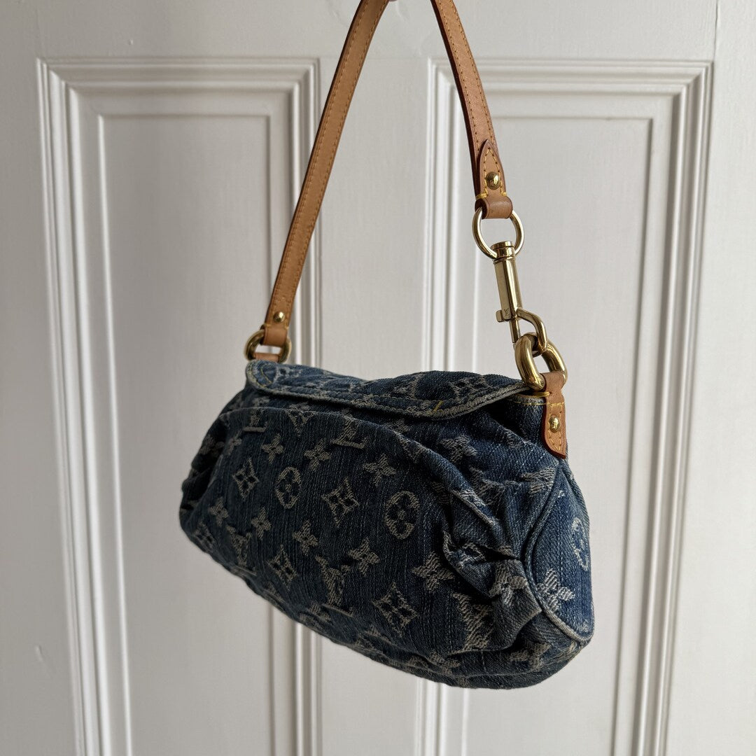 2006 Louis Vuitton Blue Denim Pleaty Shoulder Bag
