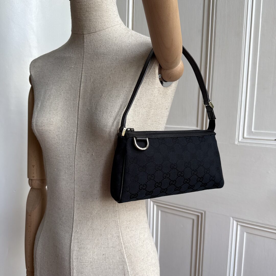 Gucci Mini Abbey D Ring Black Shoulder Bag