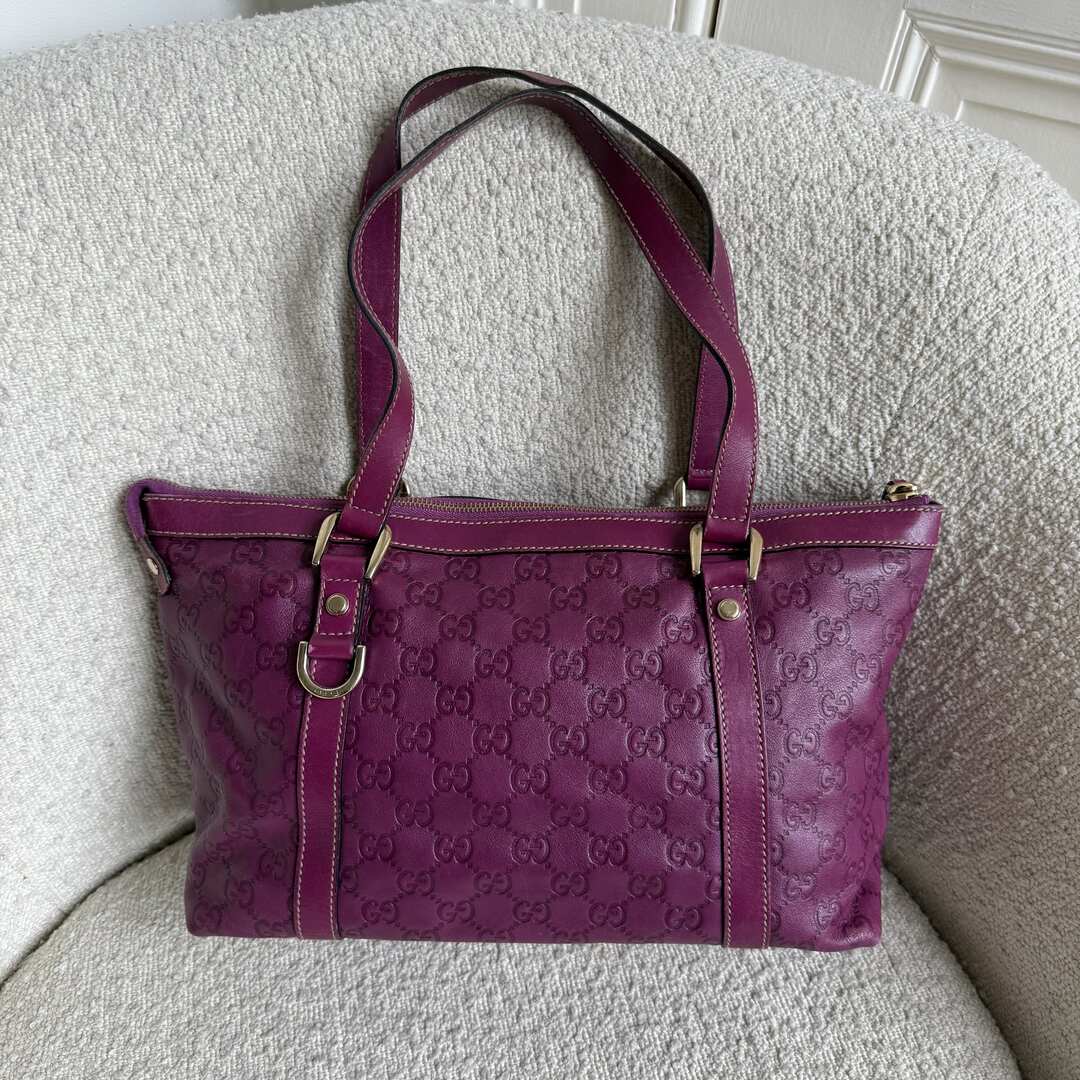 Rare Gucci Guccissima Abbey Purple Leather Shoulder Bag
