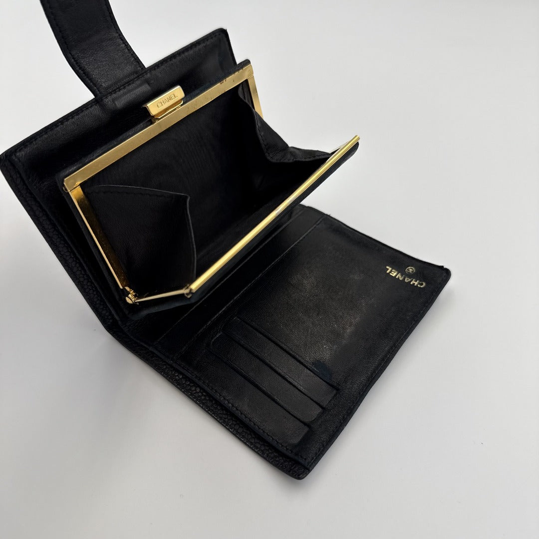 1997 Chanel CC Caviar Black Leather Wallet