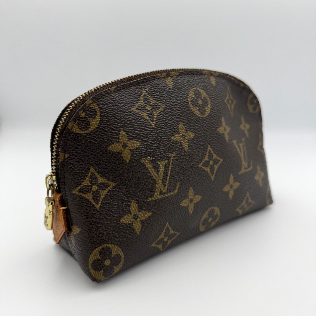 2005 Louis Vuitton Monogram Cosmetic Pouch