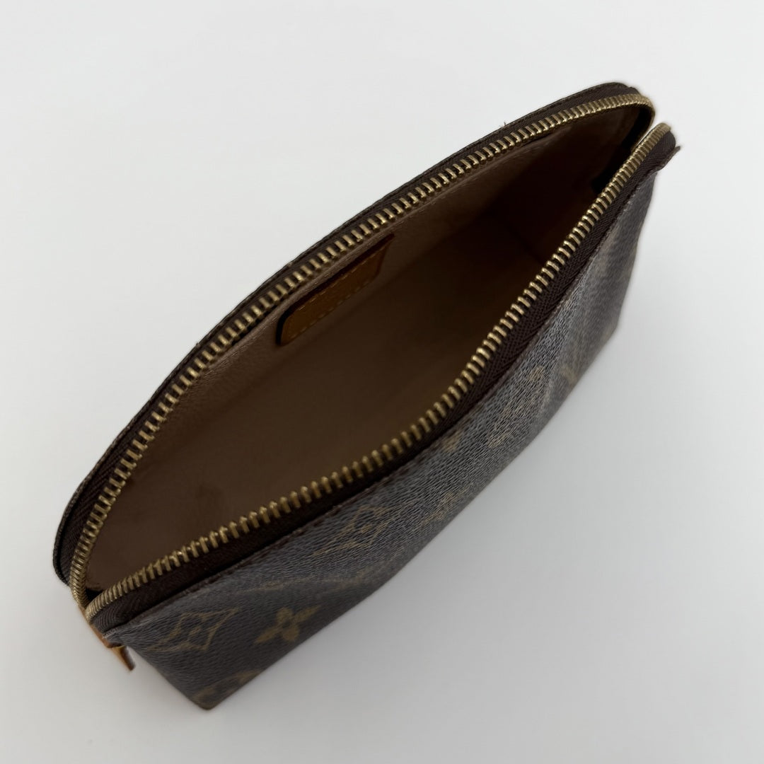 2005 Louis Vuitton Monogram Cosmetic Pouch
