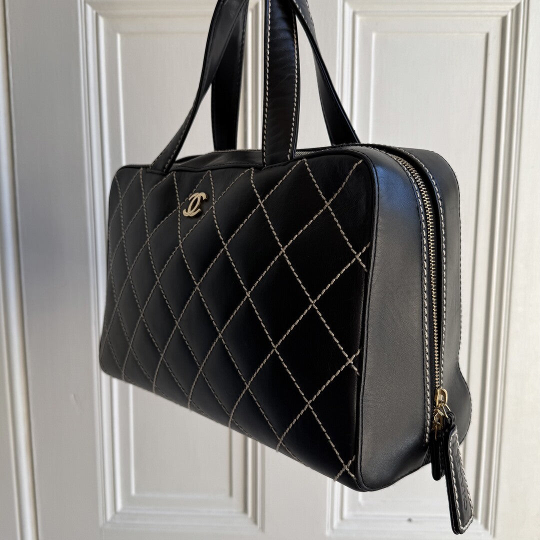 2002 Chanel CC Surpique Wild Stitch Black Leather Handbag