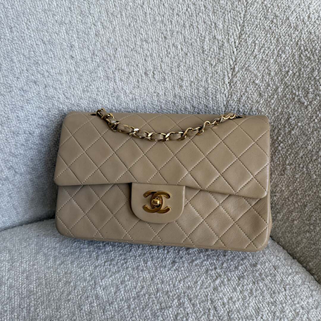 90s Chanel Matelasse Double Flap Chain 24K Gold Beige Shoulder Bag