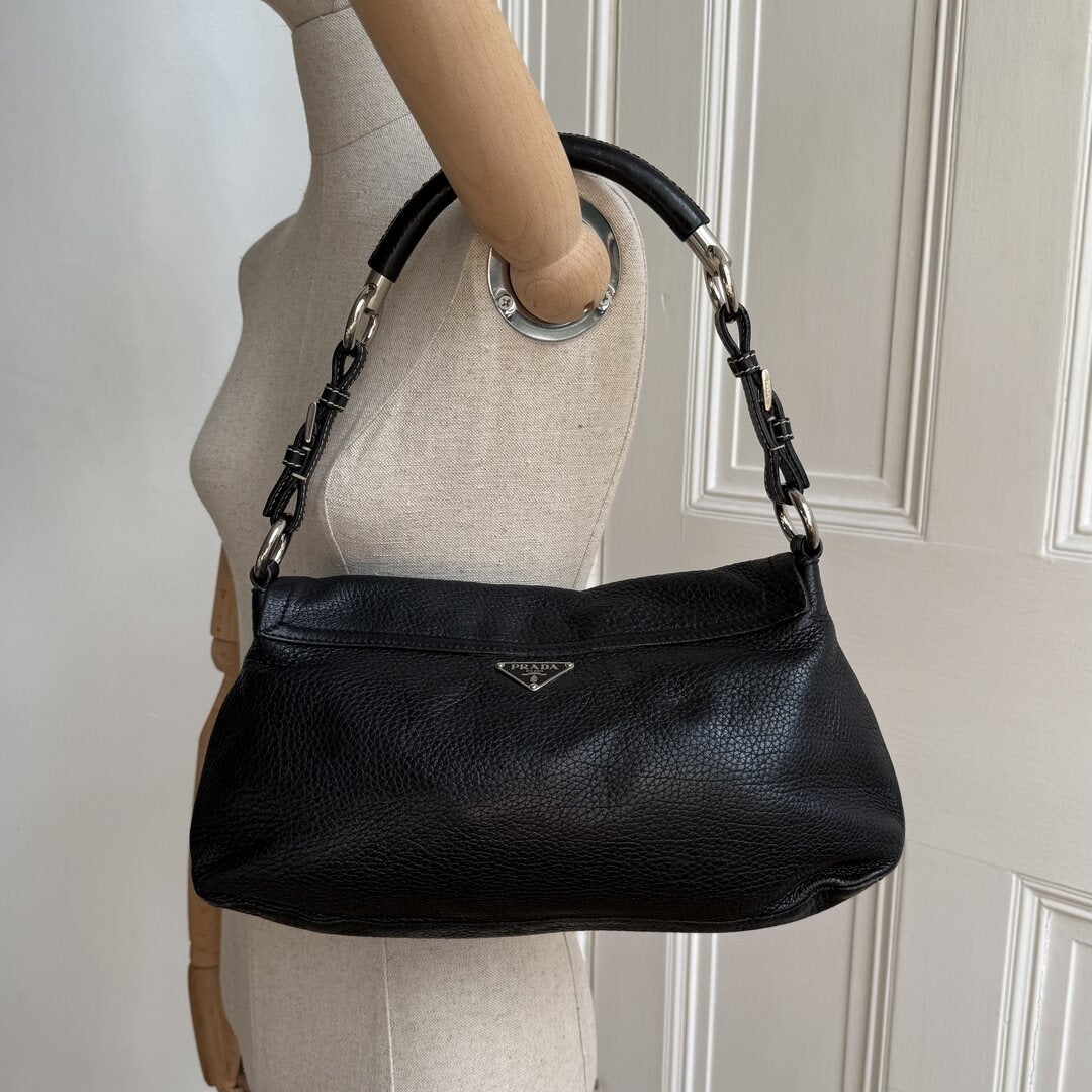 2004 Vitello Daino Black Leather Shoulder Bag