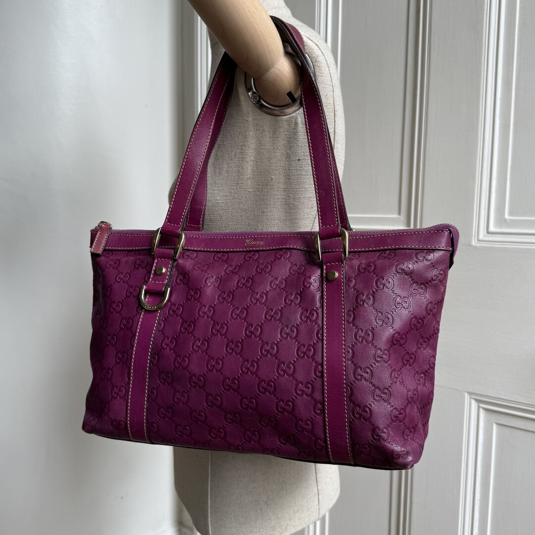Rare Gucci Guccissima Abbey Purple Leather Shoulder Bag