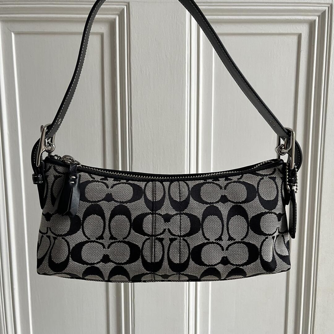 Coach Signature Baguette Black Shoulder Bag