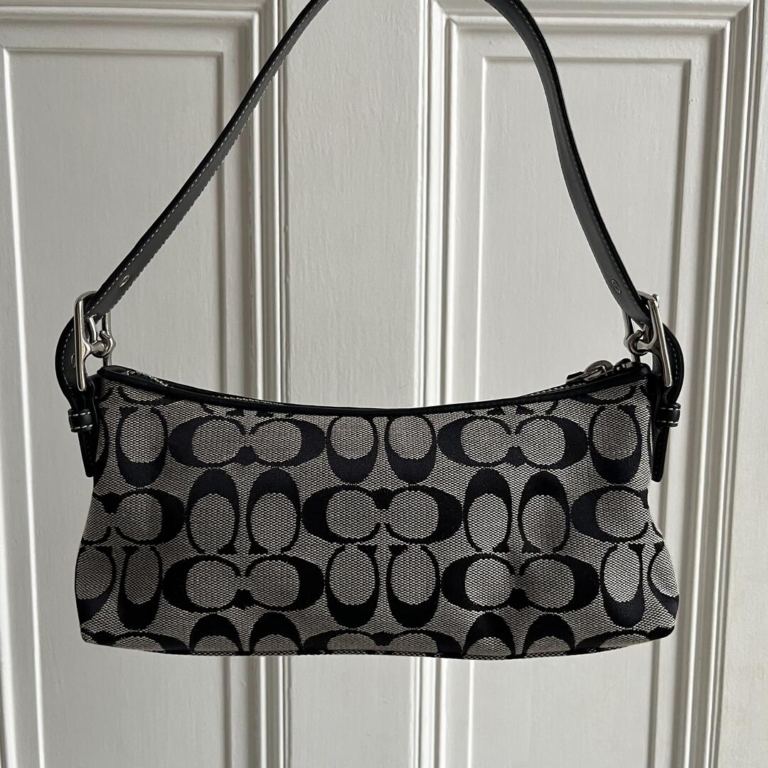 Coach Signature Baguette Black Shoulder Bag