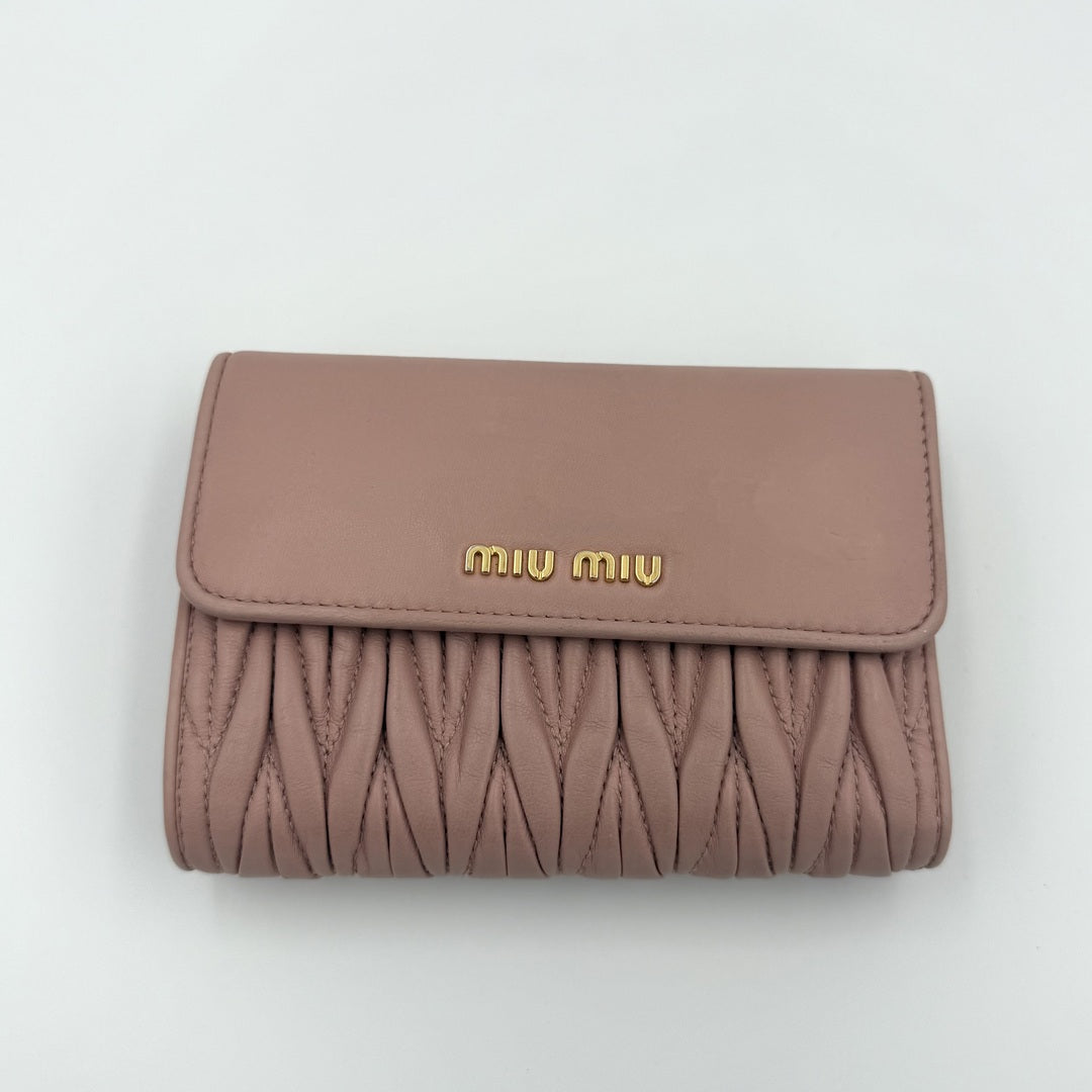 Miu Miu Matelasse Leather Pink Wallet