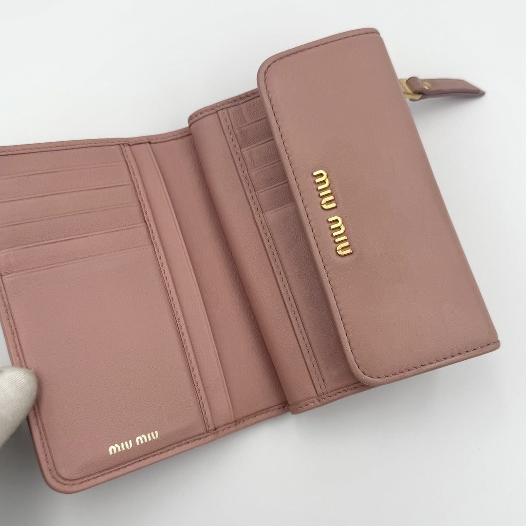 Miu Miu Matelasse Leather Pink Wallet