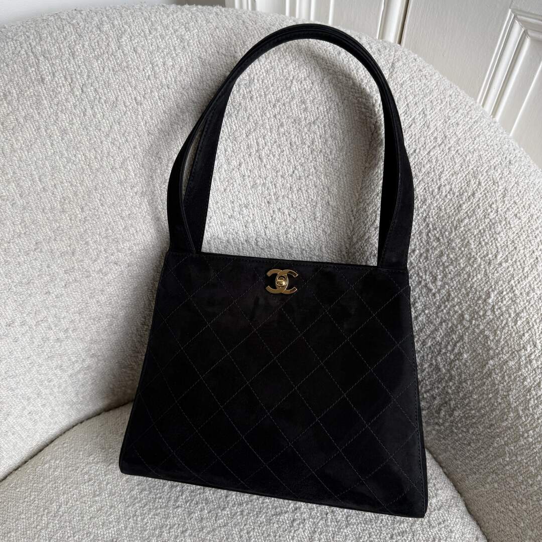 90s Chanel Turnlock CC 24K Gold Suede Black Shoulder Bag