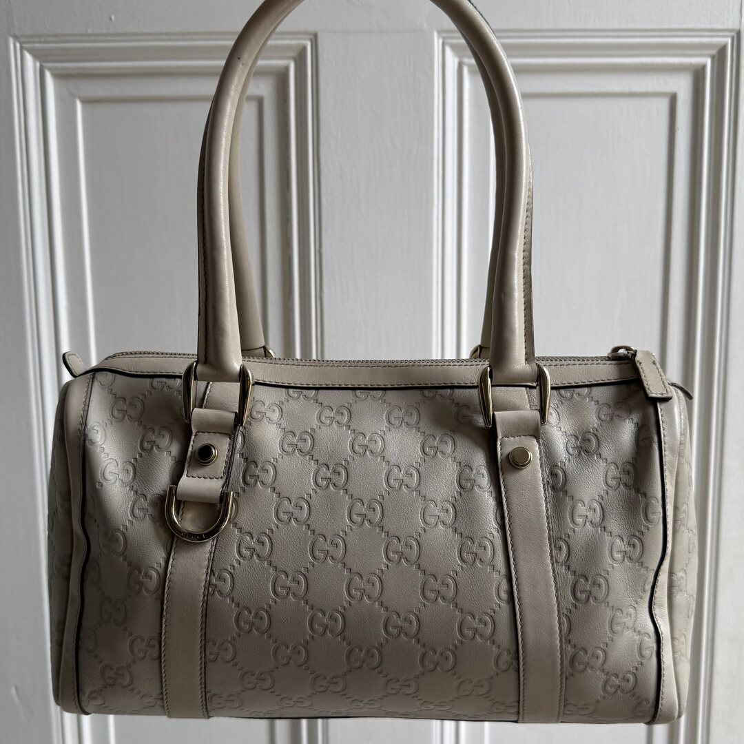 Gucci Guccissima Abbey Cream Shoulder Bag