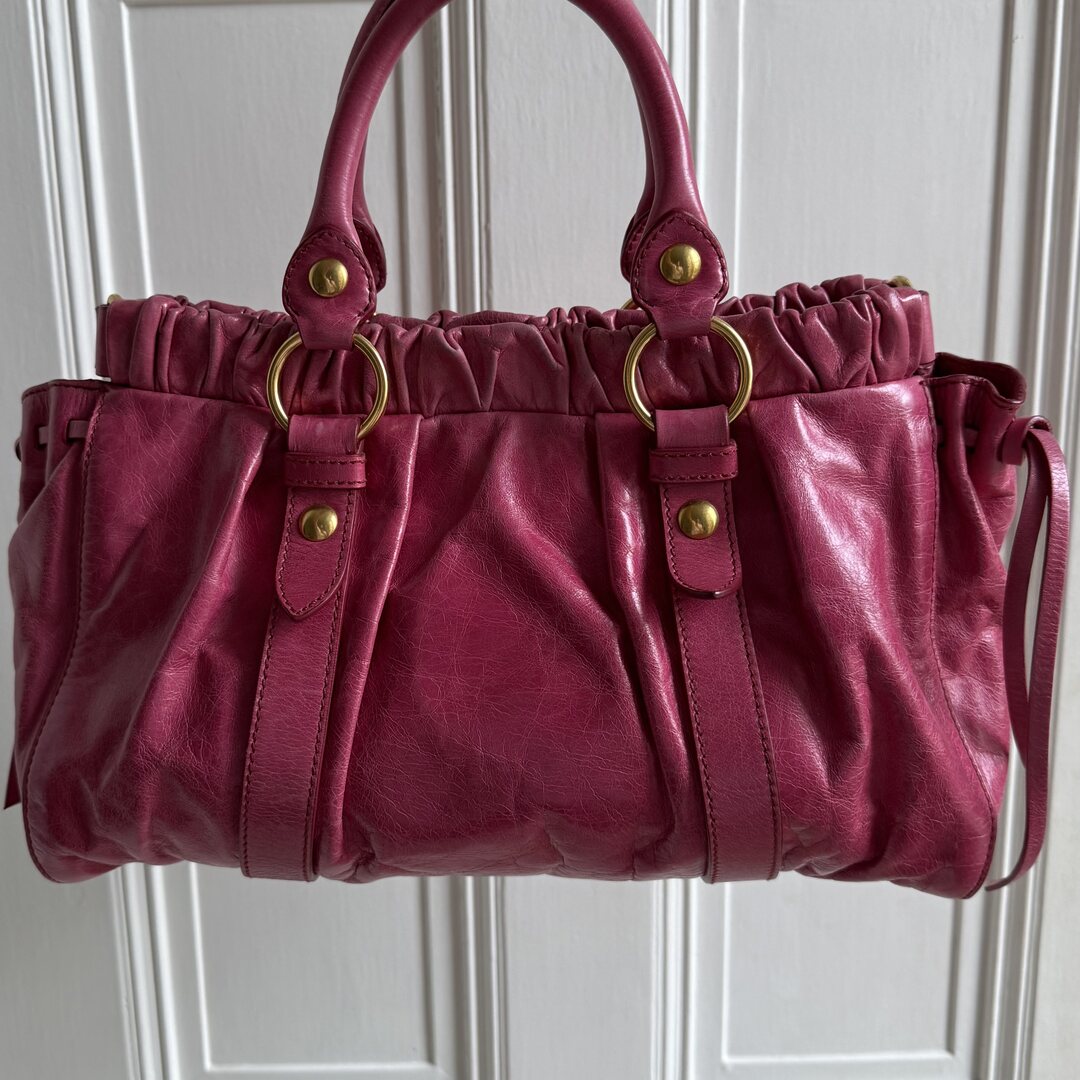 Miu Miu Vitello Pink Leather Handbag