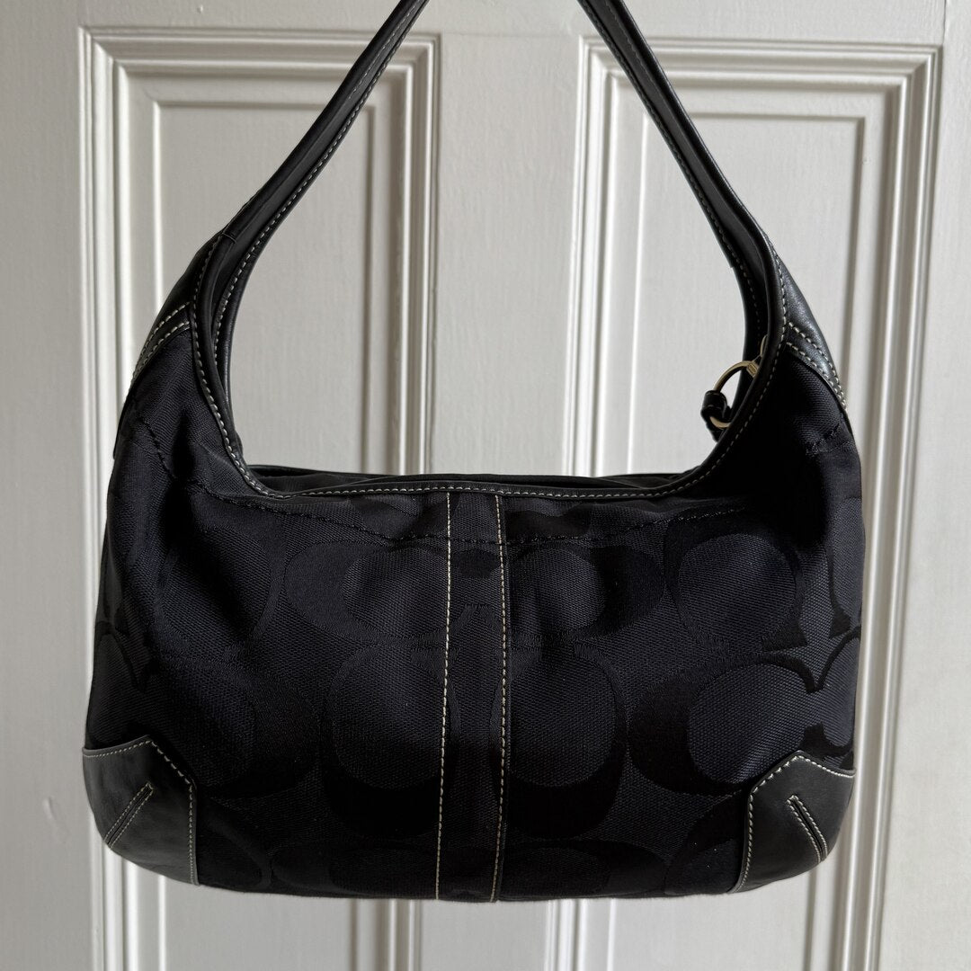 Coach Signature Black Shoulder Bag