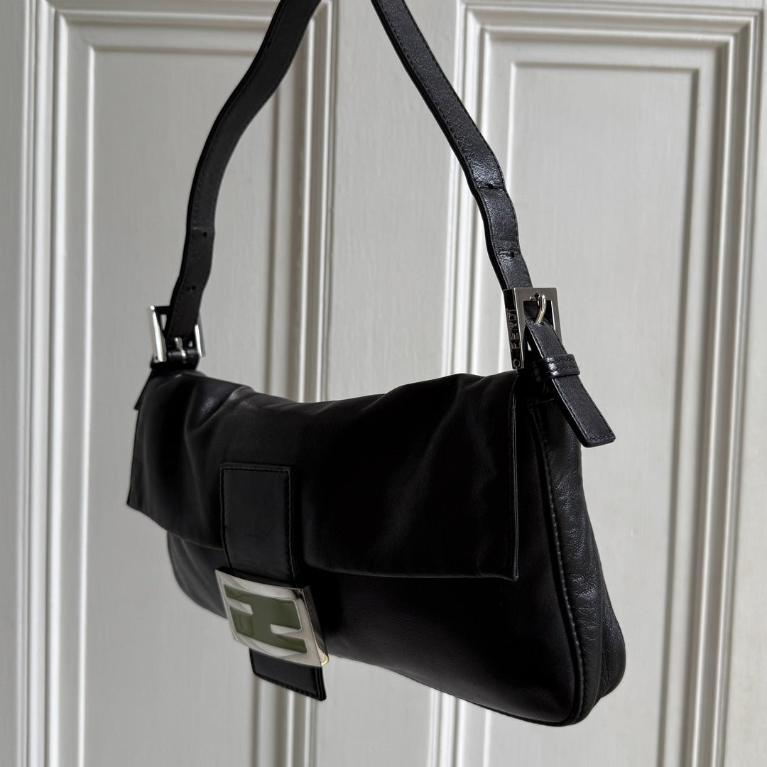 Fendi Mamma Baguette Black Leather Shoulder Bag