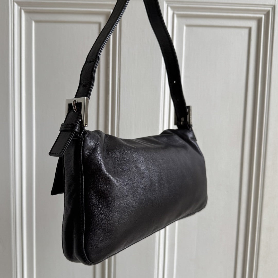 Fendi Mamma Baguette Black Leather Shoulder Bag