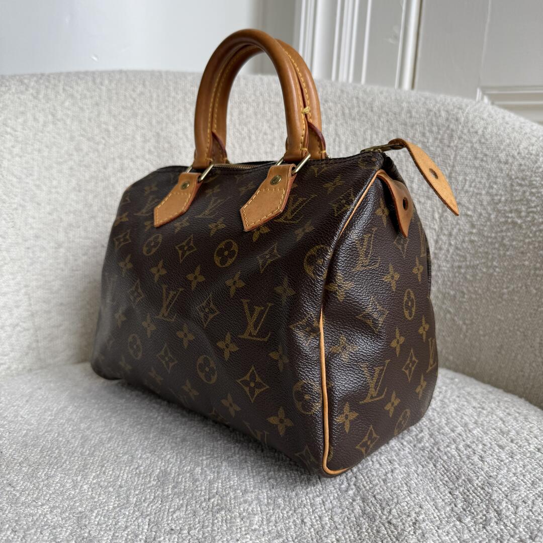 2003 Louis Vuitton Monogram Speedy 25 Handbag