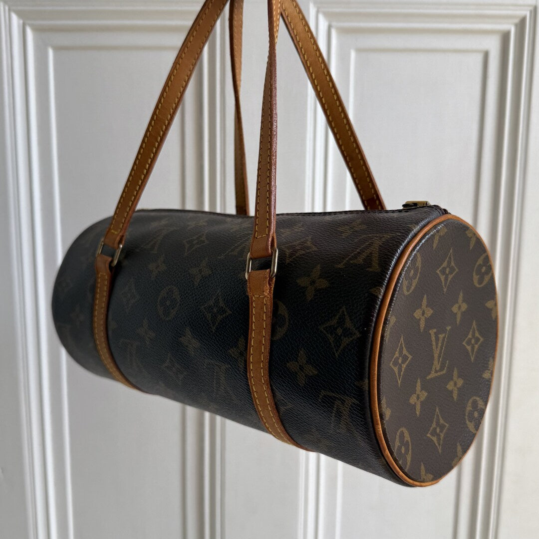 2004 Louis Vuitton Papillon 26 Handbag