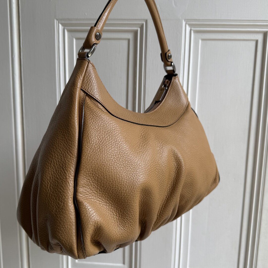 Gucci Abbey Leather Caramel Brown Shoulder Bag