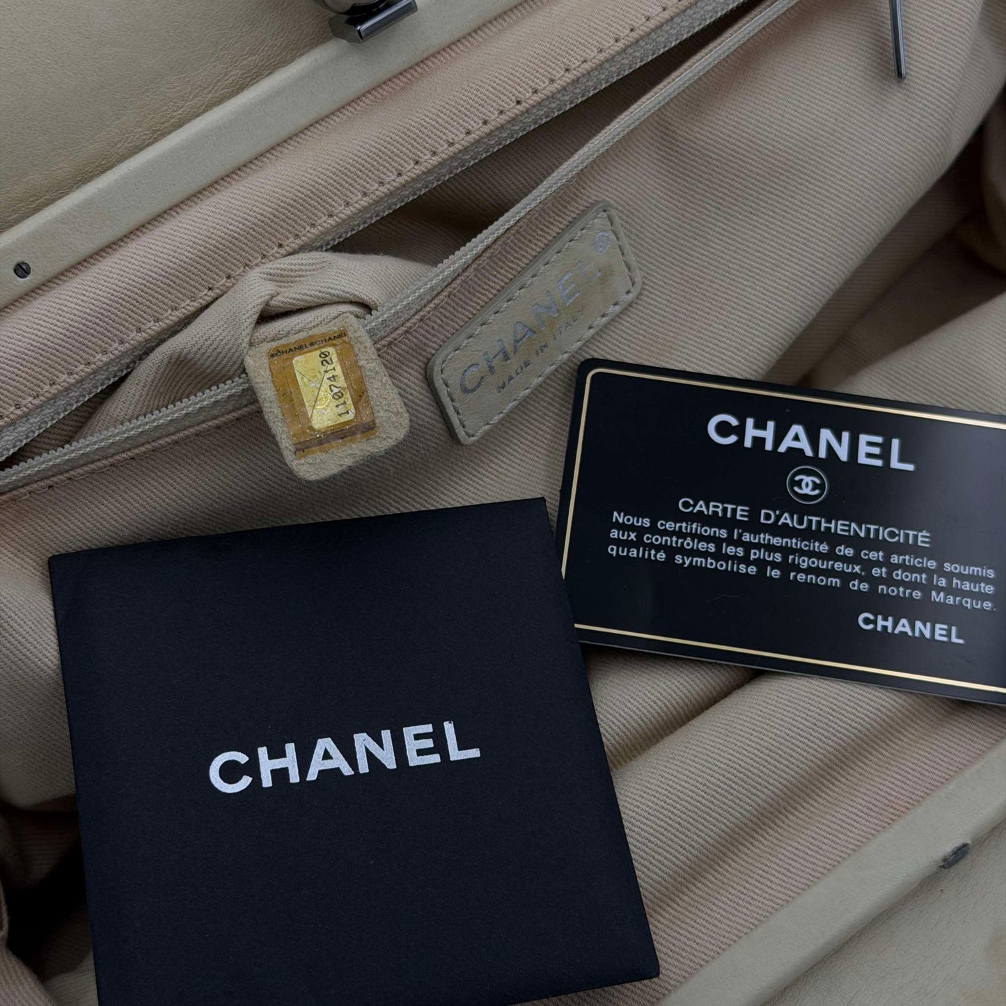 2008 Chanel CC Ritz Flap Cream Leather Shoulder Bag