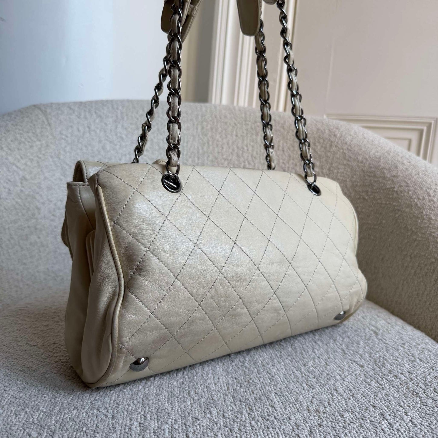 2008 Chanel CC Ritz Flap Cream Leather Shoulder Bag