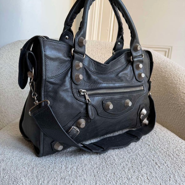 2010 Balenciaga The Giant City 21 Leather Black Handbag