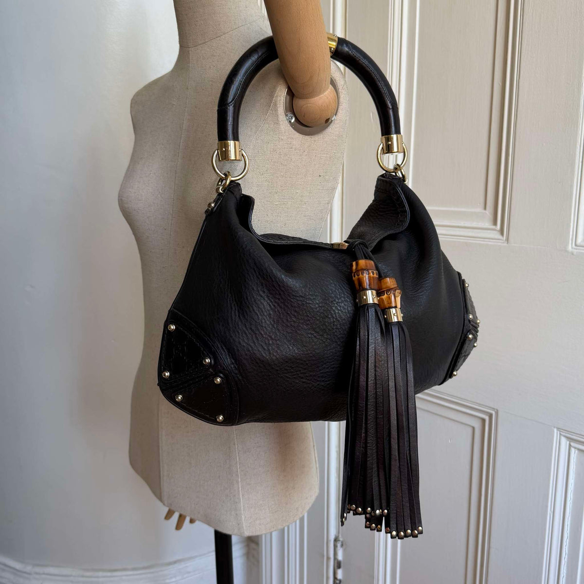 Gucci Guccissima Indy Hobo Black Leather Shoulder Bag