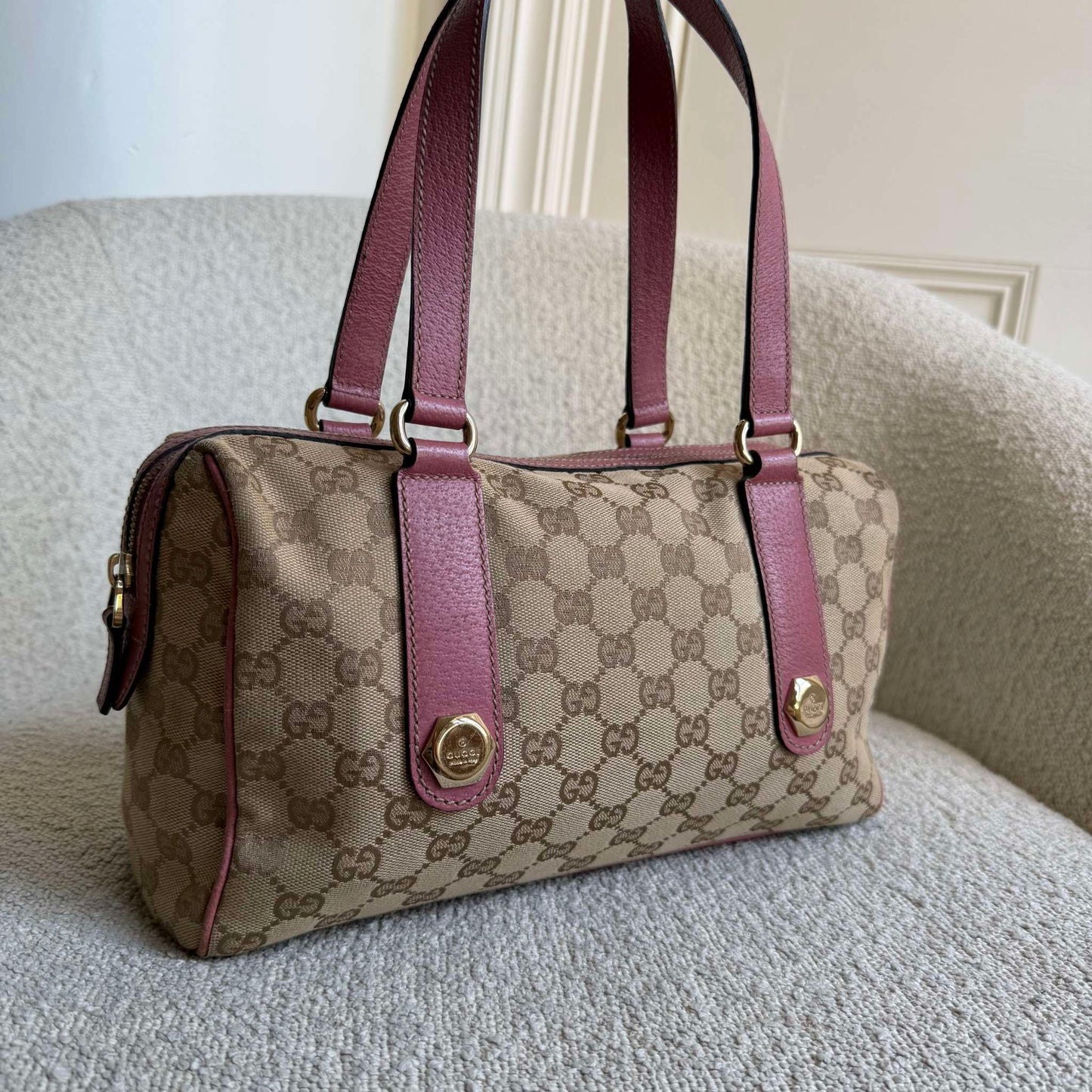 Gucci GG Canvas Charmy Boston Pink Shoulder Bag