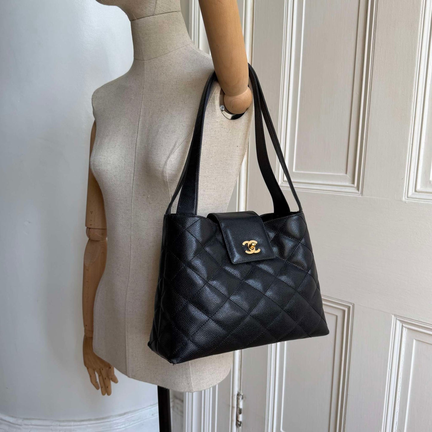 2002 Chanel CC Classic Black Caviar Shoulder Bag