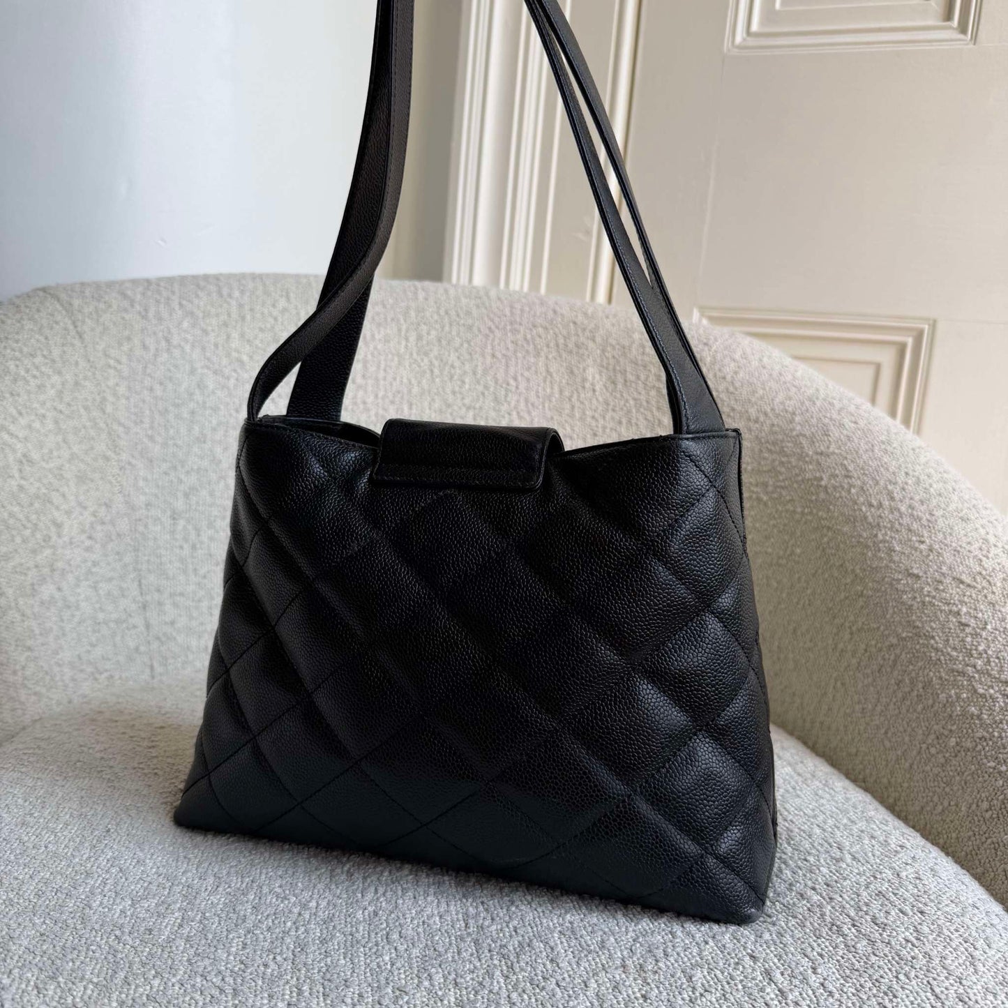 2002 Chanel CC Classic Black Caviar Shoulder Bag