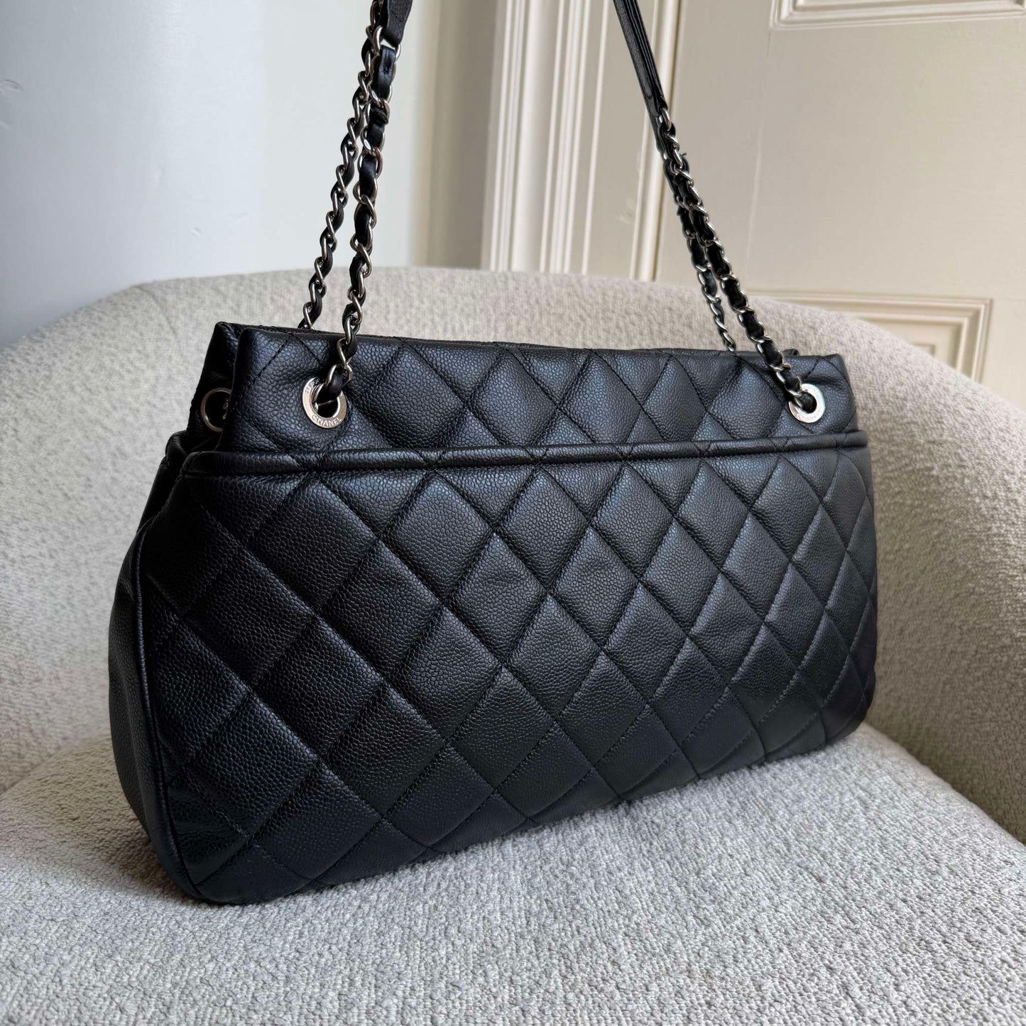 2012 Chanel CC Timeless Soft Shopper Caviar Black Tote Bag