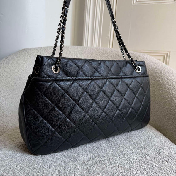 2012 Chanel CC Timeless Soft Shopper Caviar Black Tote Bag