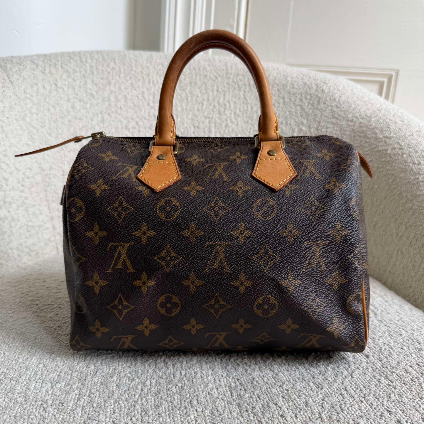 2008 Louis Vuitton Monogram Speedy 25 Handbag