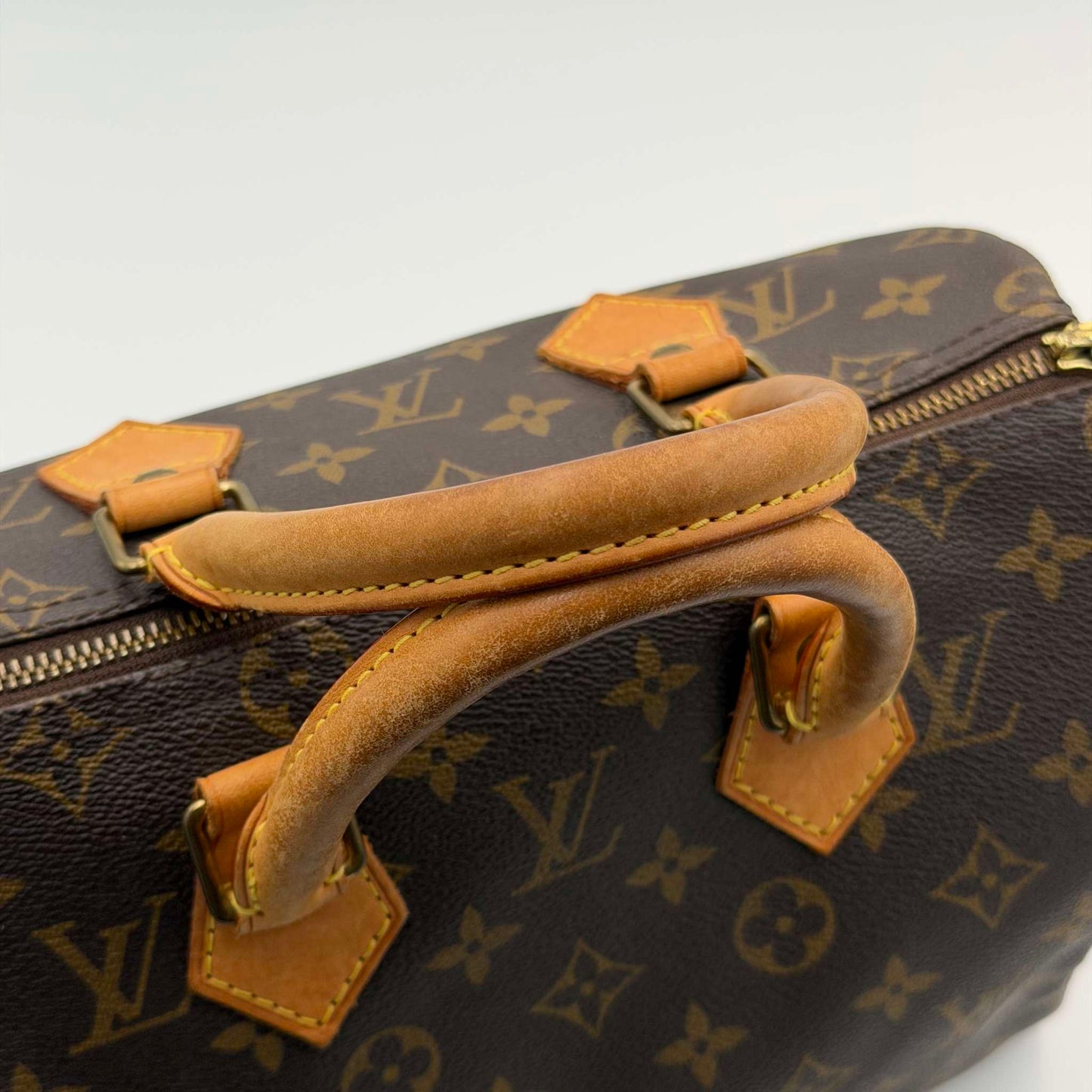 2008 Louis Vuitton Monogram Speedy 25 Handbag