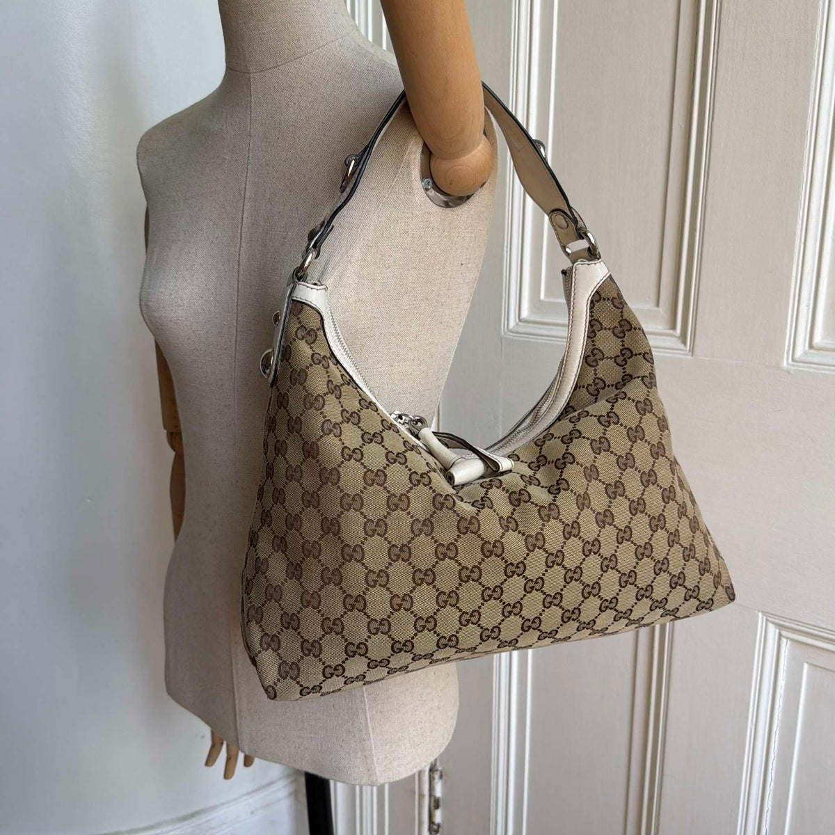 Gucci GG Canvas White Hobo Shoulder Bag