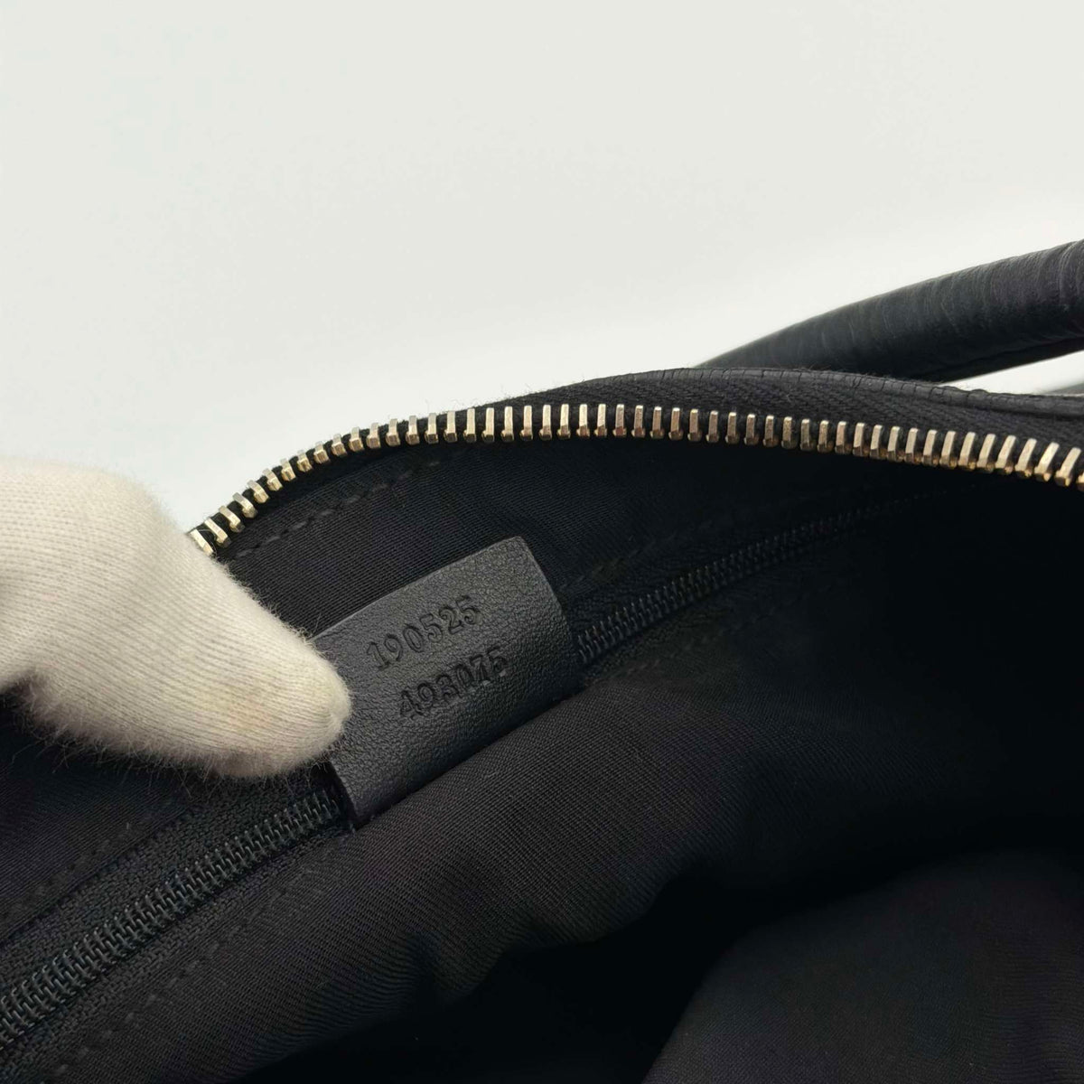 Gucci Abbey Leather Black Shoulder Bag