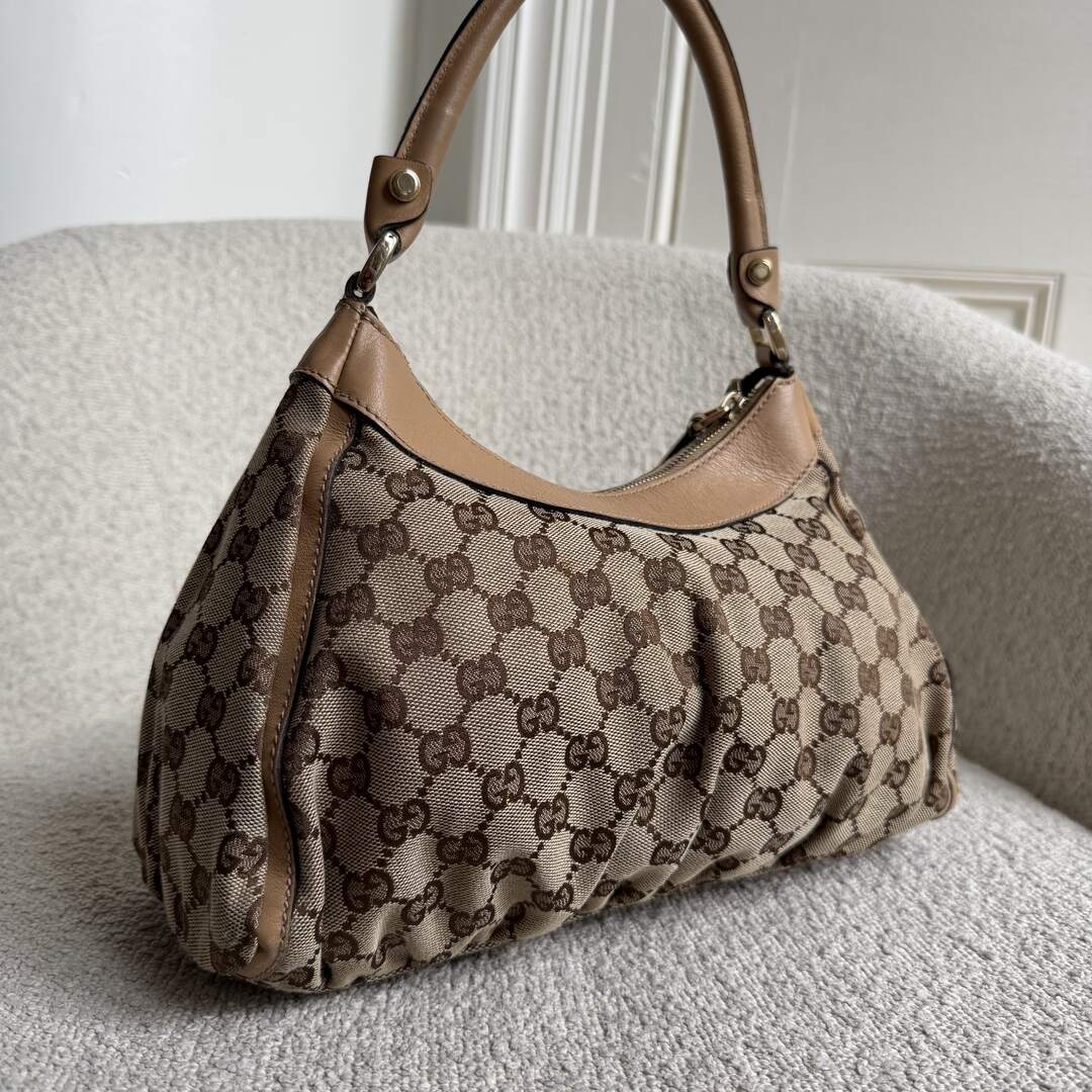 Gucci GG Canvas Abbey Caramel Brown Shoulder Bag